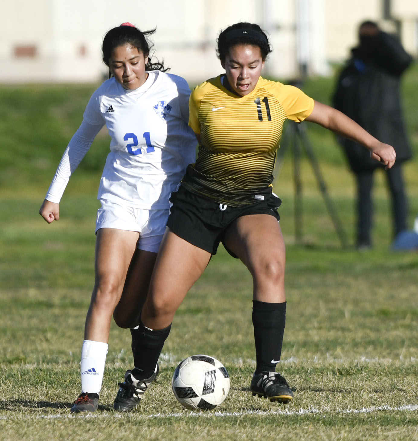 012320 Lompoc Cabrillo g soccer 10.jpg